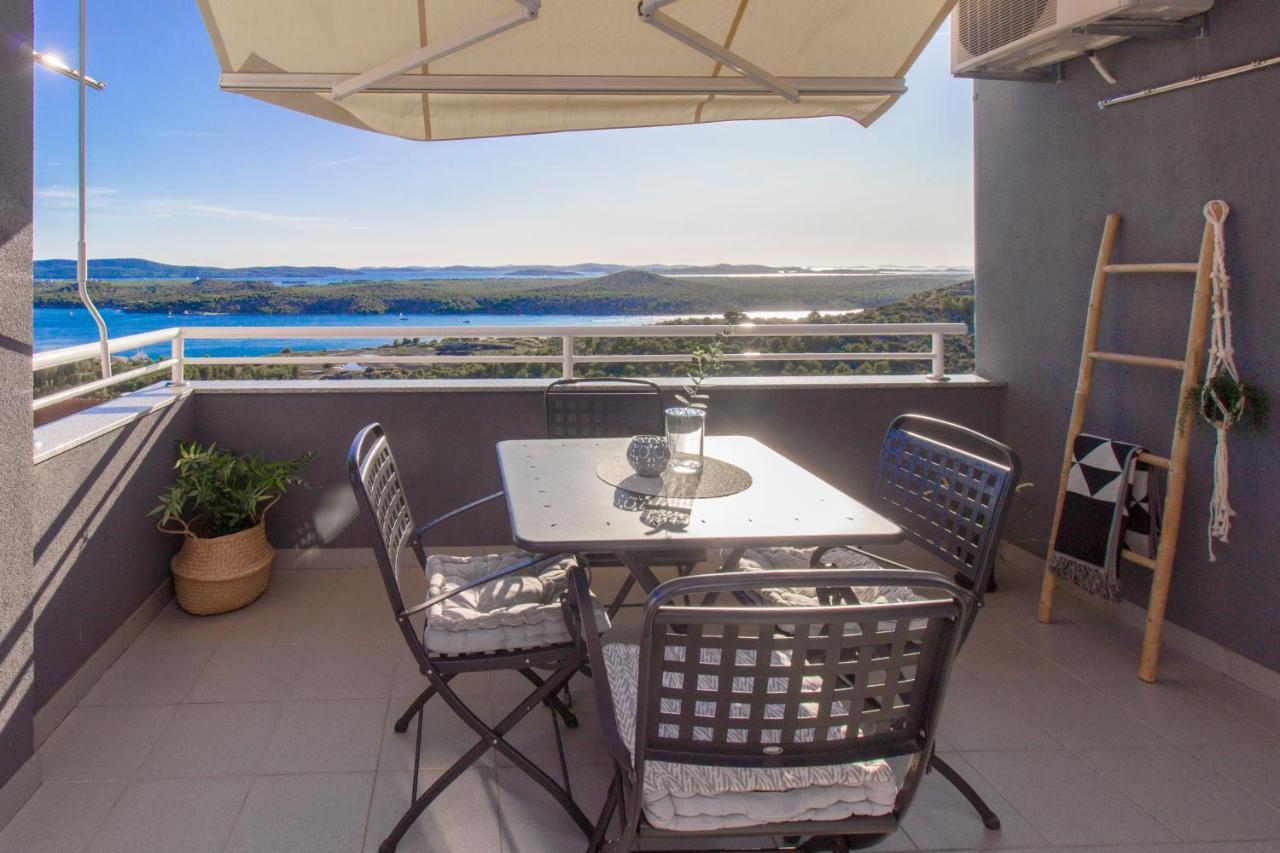 Apartment Sea View ชิเบนิก ภายนอก รูปภาพ